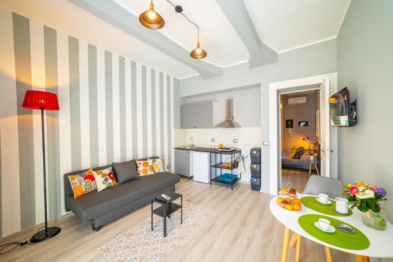Апартаменти Loft85 - Self Check-In Centro! Мессіна Екстер'єр фото