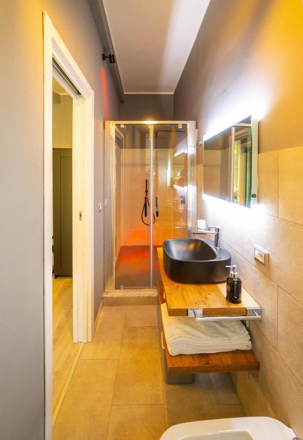 Апартаменти Loft85 - Self Check-In Centro! Мессіна Екстер'єр фото